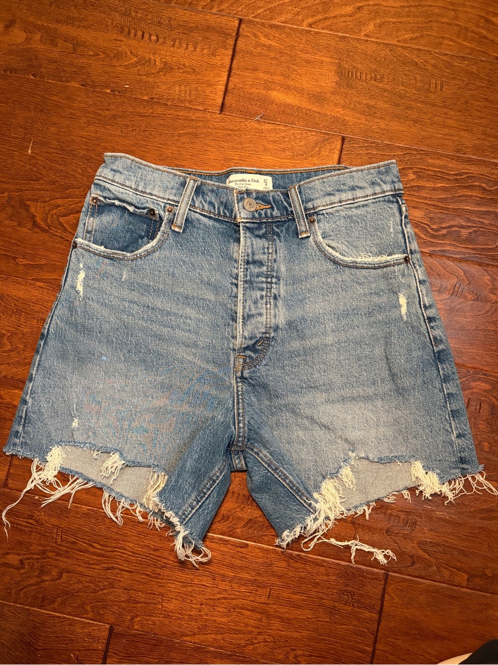 Abercrombie & Fitch the dad short high rise